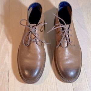 Cole Haan Men’s Leather Chukka